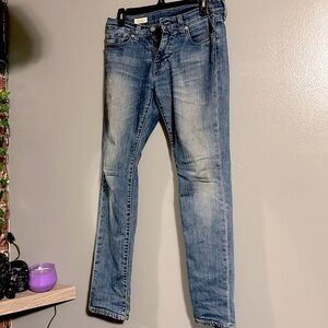 Levi’s women’s jeans